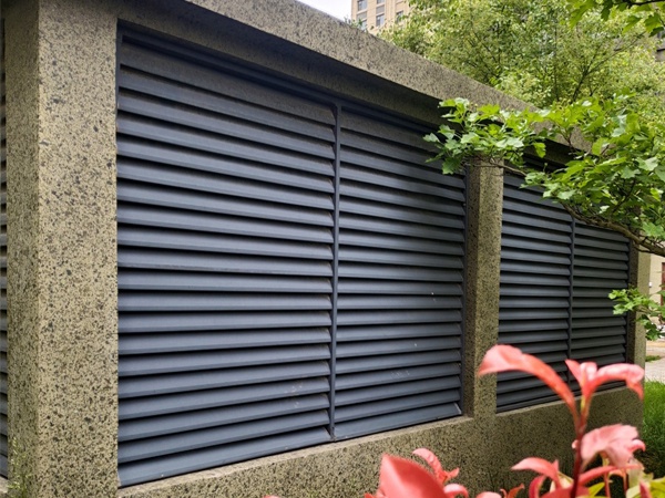 百葉窗材質有哪些? 百葉窗材質有哪些?