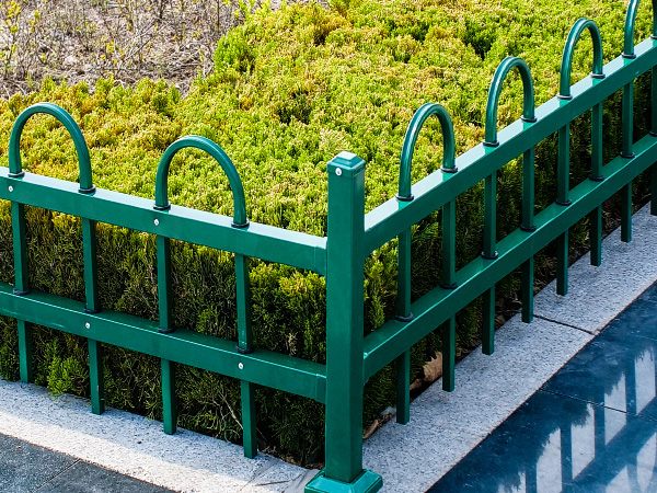 鋅鋼柵欄有哪些特點(diǎn)? 鋅鋼柵欄有哪些特點(diǎn)?