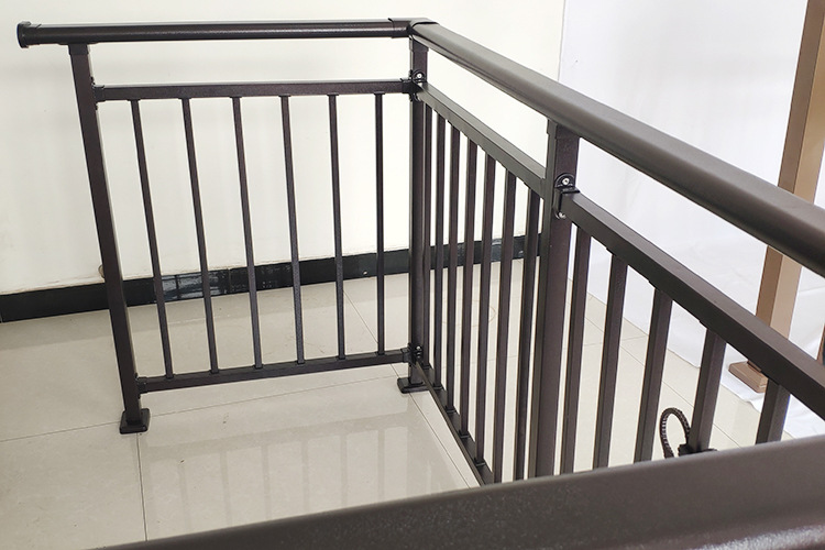 鋅鋼陽臺護欄
