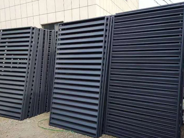 百葉窗可以分為多少種? 百葉窗可以分為多少種?