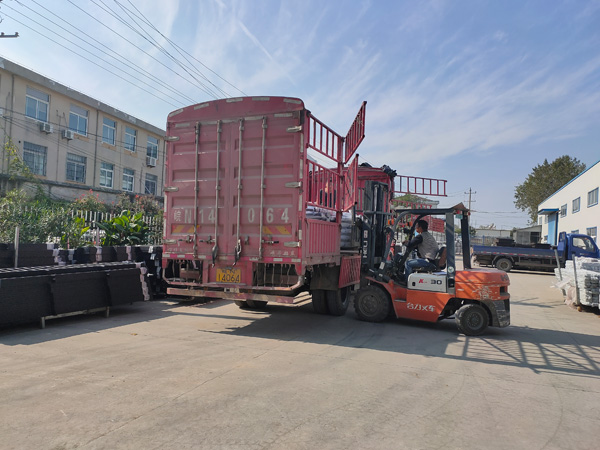 金用護(hù)欄2020年10月19日鋅鋼陽臺欄桿發(fā)貨！