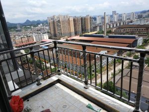 鋅鋼護欄價格會受到哪些因素的影響？