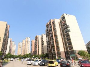 合肥肥西濱河小區(qū)百葉窗、樓梯扶手定制