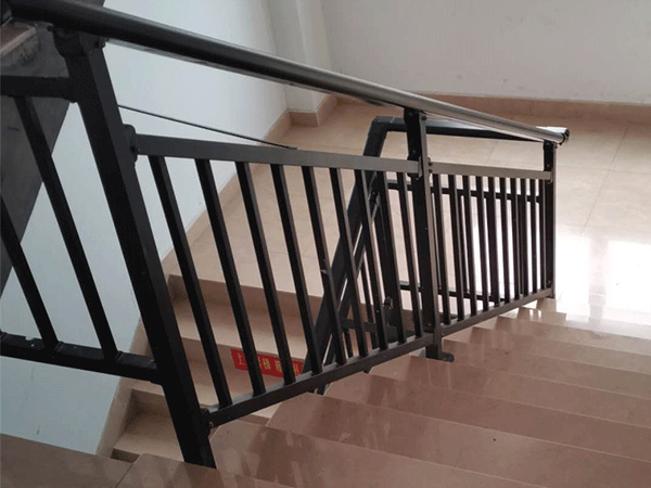 樓梯扶手圖片大全