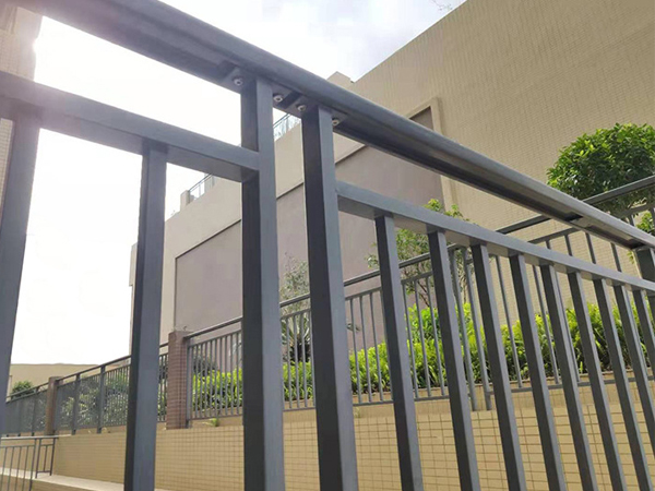 陽臺護欄國家標(biāo)準(zhǔn)