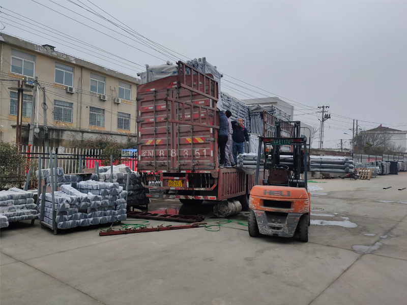 金用護欄2021年3月8日鋅鋼陽臺護欄發(fā)貨! 金用護欄2021年3月8日鋅鋼陽臺護欄發(fā)貨!