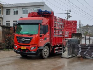 金用護欄2021年3月20日鋅鋼陽臺護欄發貨！