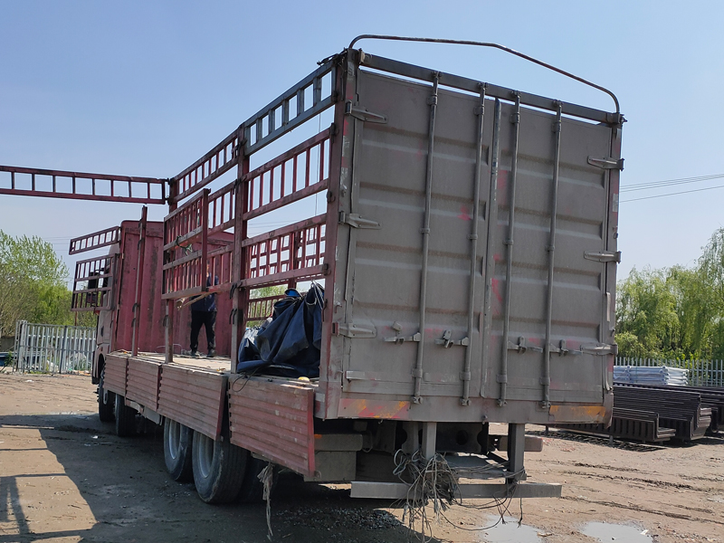 金用護欄2021年4月8日鋅鋼窗戶護欄發(fā)貨! 金用護欄2021年4月8日鋅鋼窗戶護欄發(fā)貨!