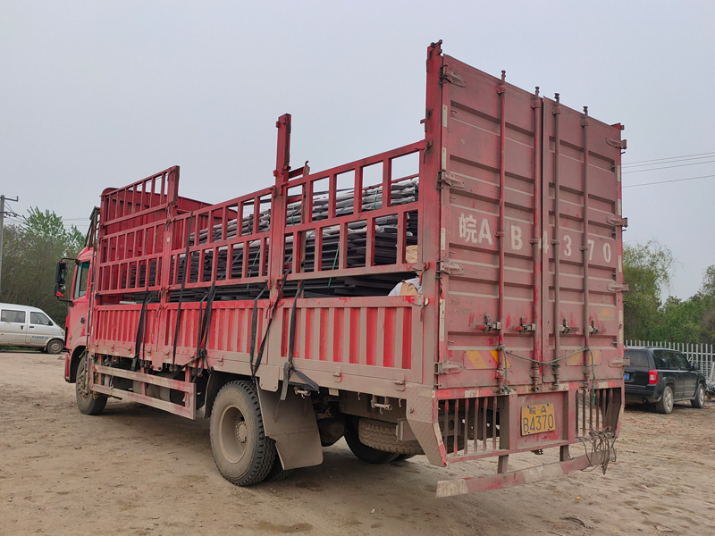 金用護欄2021年4月13日鋅鋼樓梯扶手發貨！