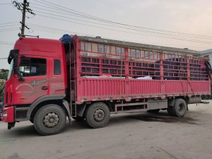 金用護欄2021年4月27日鋅鋼百葉窗發(fā)貨！