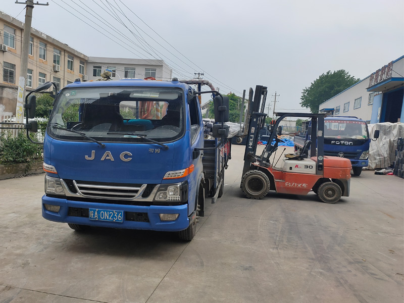 金用護欄2021年5月18日鋅鋼陽臺護欄發(fā)貨! 金用護欄2021年5月18日鋅鋼陽臺護欄發(fā)貨!