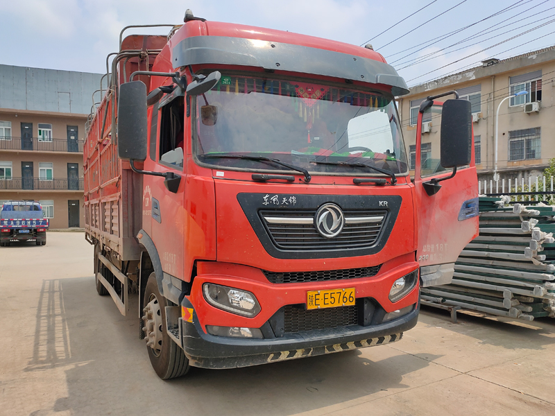 金用護欄2021年6月2日鋅鋼百葉窗發(fā)貨! 金用護欄2021年6月2日鋅鋼百葉窗發(fā)貨!