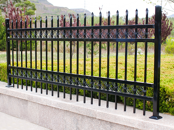 圍墻護(hù)欄款式樣式 圍墻護(hù)欄款式樣式