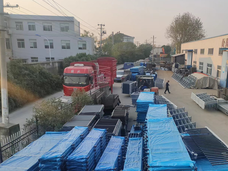 金用護(hù)欄2022年11月12日鋅鋼飄窗欄桿裝車(chē)發(fā)貨! 金用護(hù)欄2022年11月12日鋅鋼飄窗欄桿裝車(chē)發(fā)貨!