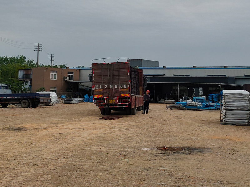 金用護(hù)欄2023年4月22日鋅鋼護(hù)窗欄桿裝車發(fā)貨! 金用護(hù)欄2023年4月22日鋅鋼護(hù)窗欄桿裝車發(fā)貨!