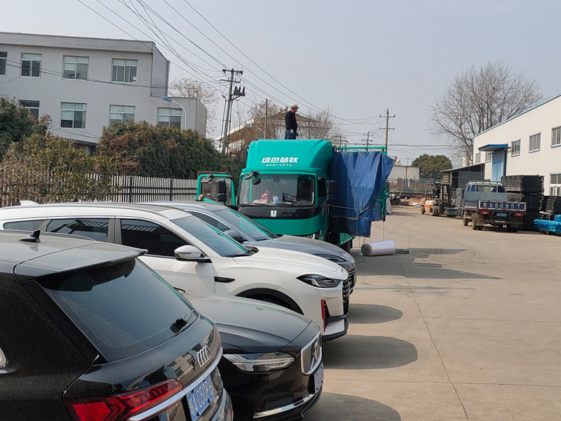 2025年3月3日鋅鋼百葉窗裝車發(fā)貨! 2025年3月3日鋅鋼百葉窗裝車發(fā)貨!