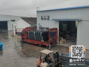 2025年8月11日鋅鋼圍墻護欄裝車發貨！